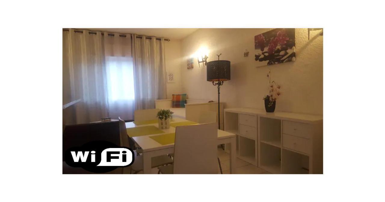 Quarteira Home Beach Ferias Tranquilas A 1Km Da Praia Totalmente Renovado 외부 사진