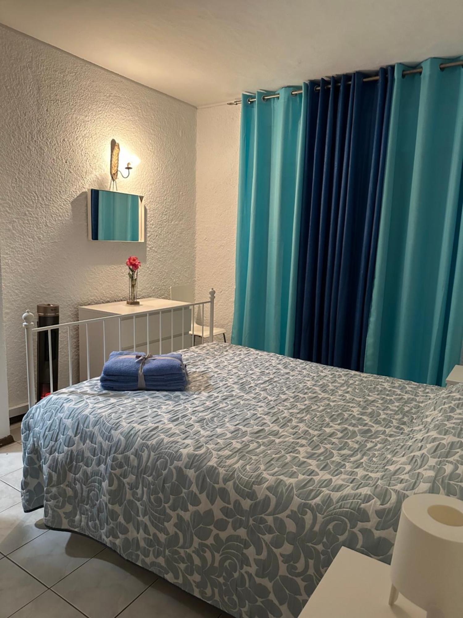 Quarteira Home Beach Ferias Tranquilas A 1Km Da Praia Totalmente Renovado 외부 사진