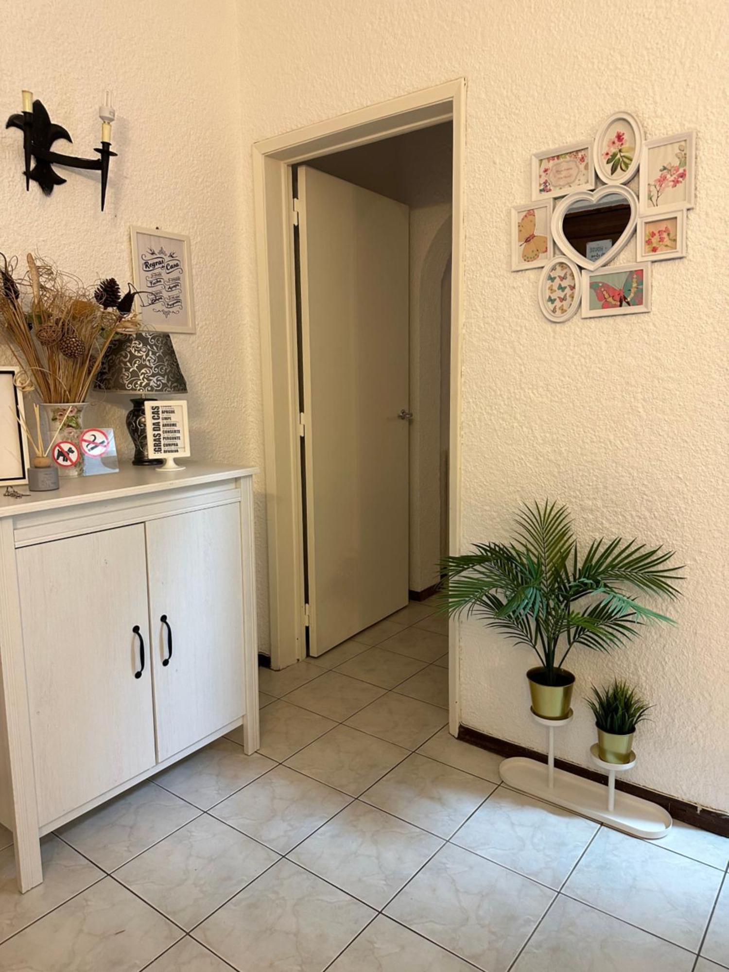 Quarteira Home Beach Ferias Tranquilas A 1Km Da Praia Totalmente Renovado 외부 사진